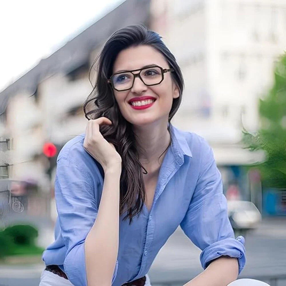 Feisedy Womens Black Vintage Square Blue Light Blocking +2.5 Reading Glasses